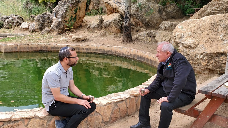 לקראת הכרעה